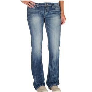 ⭐️BKE Payton Mid Rise Bootcut Jeans ⭐️